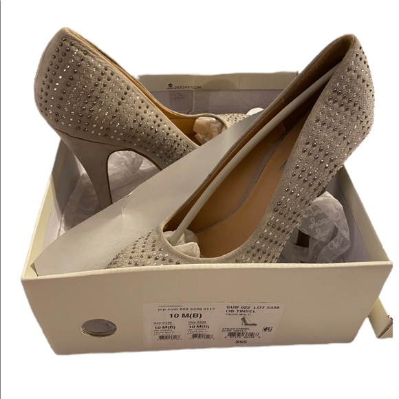 Olsenboye Tinsel Heels Size 10 Color Taupe - Picture 2 of 7